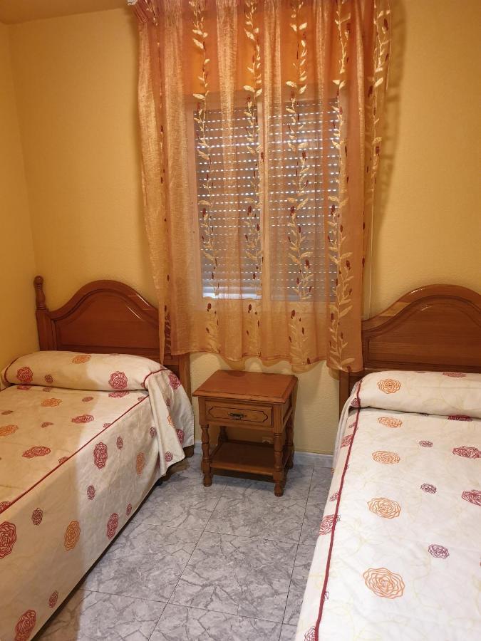 Hostal La Horra المظهر الخارجي الصورة